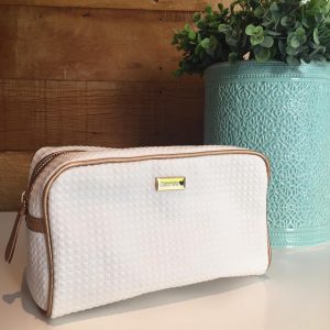 Necessaire quadrada m pirâmide branco