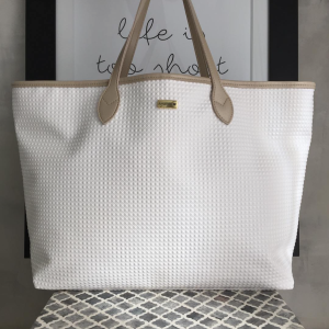 Bolsa pirâmide branca/marfim