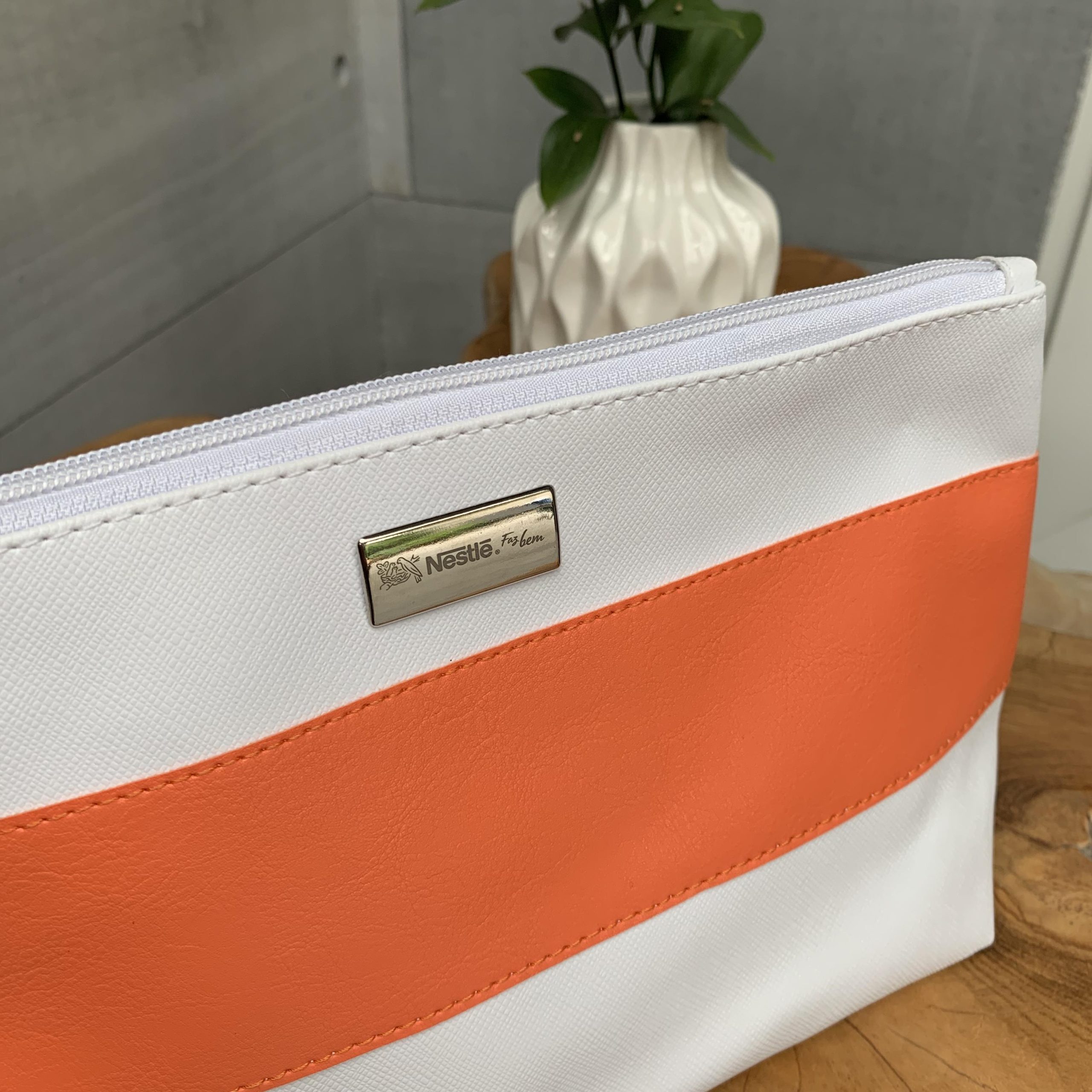 Necessaire básica com faixa em sintético - Imagem 3